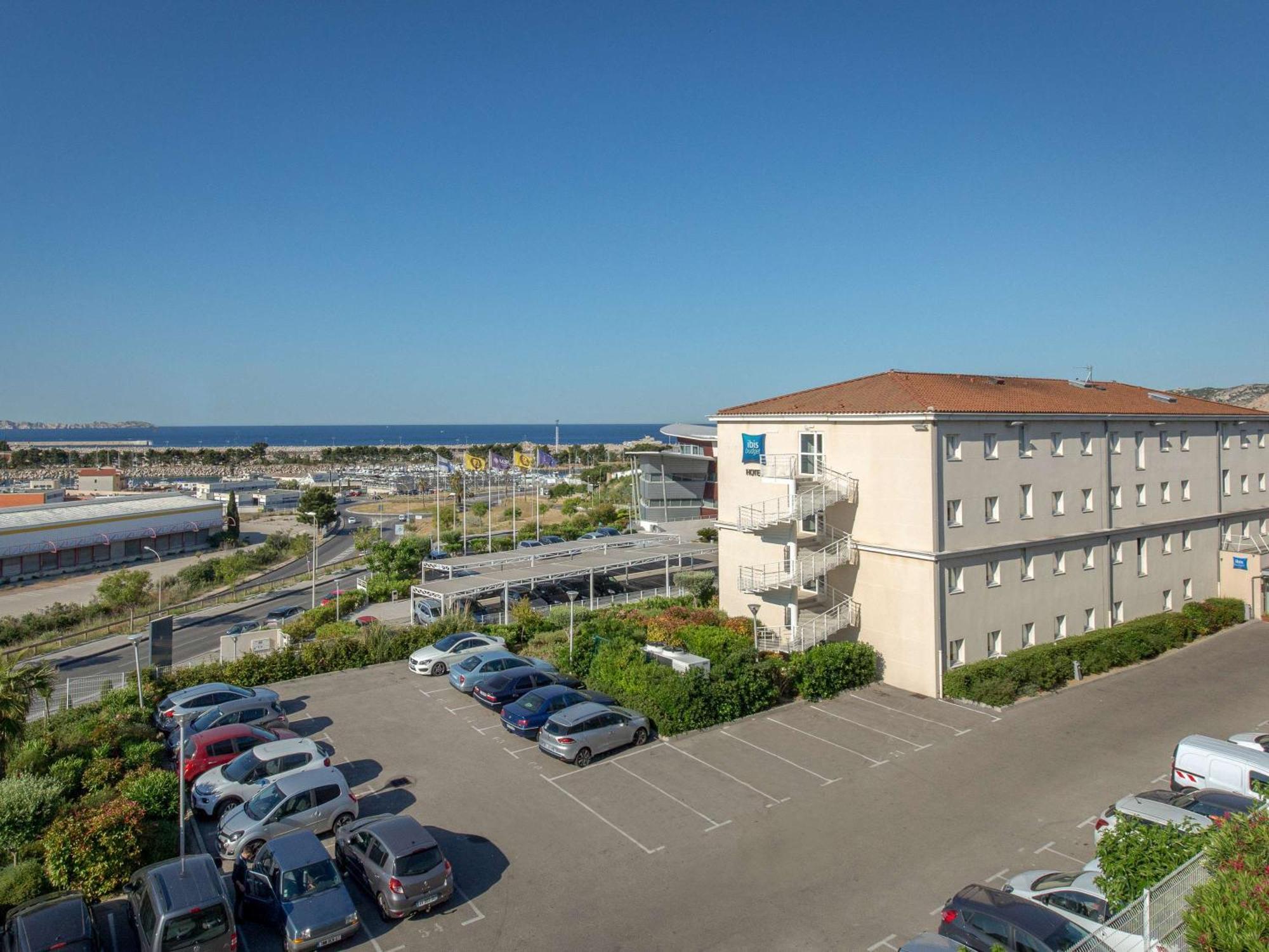 Ibis Budget Marseille L'Estaque Buitenkant foto