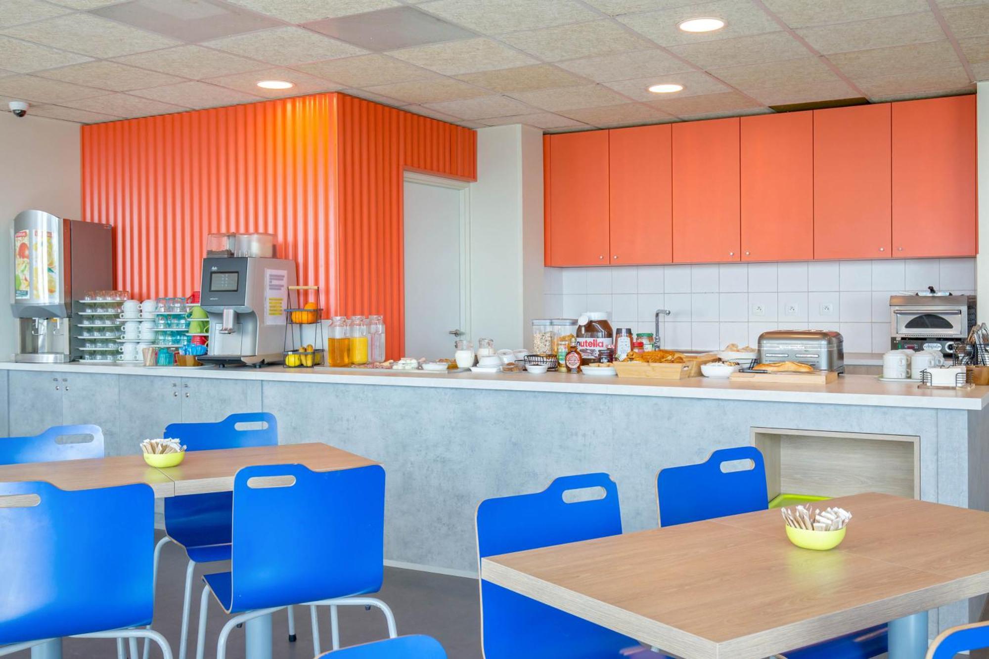 Ibis Budget Marseille L'Estaque Buitenkant foto