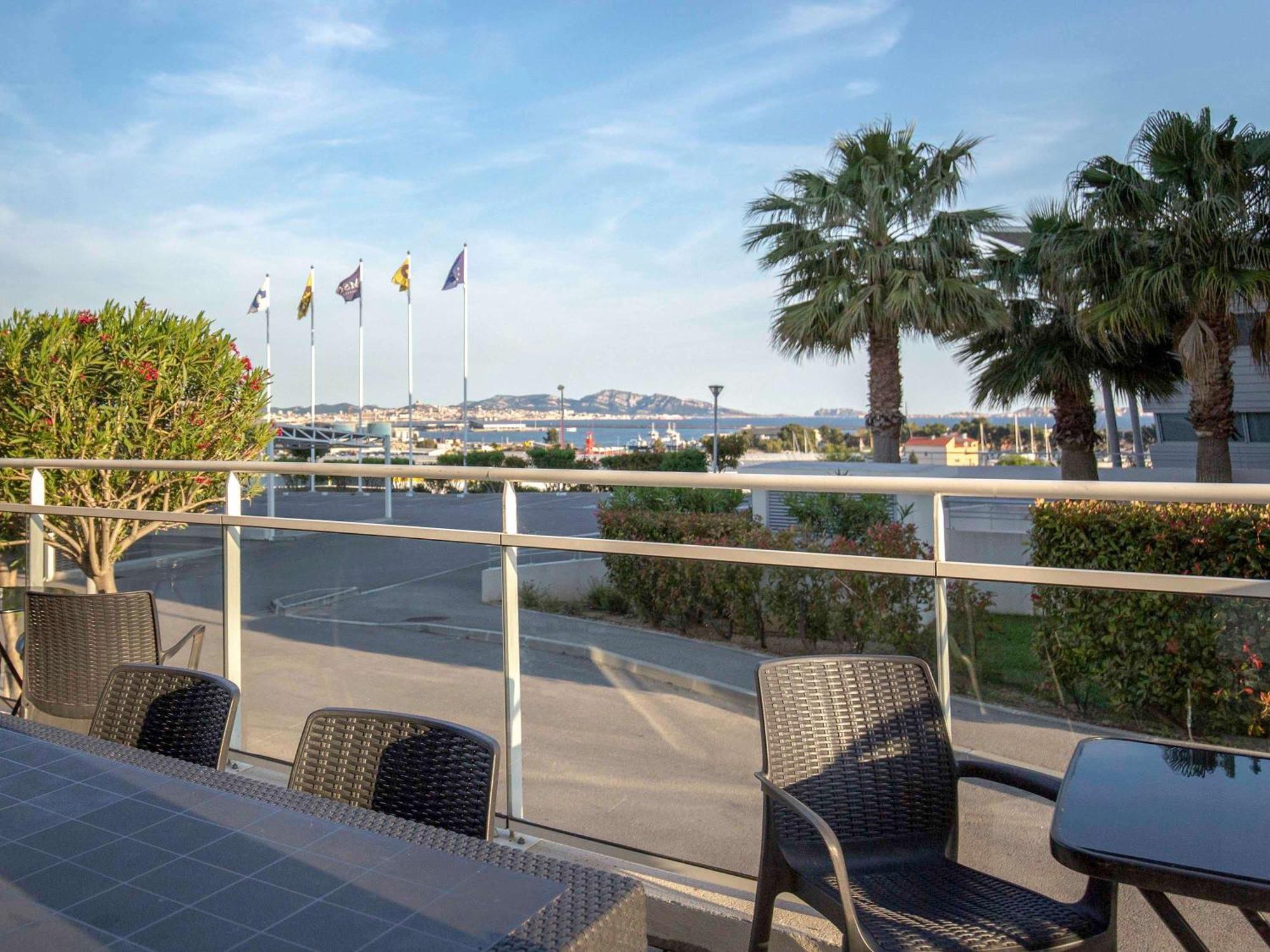 Ibis Budget Marseille L'Estaque Buitenkant foto